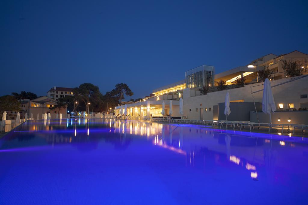 Apartments Punta Veli Losinj Luaran gambar